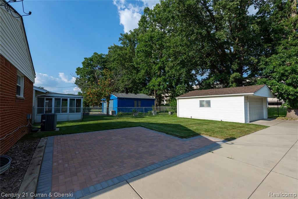 3302 Harvard Road Royal Oak, MI 48073 - Photo 19 of 24