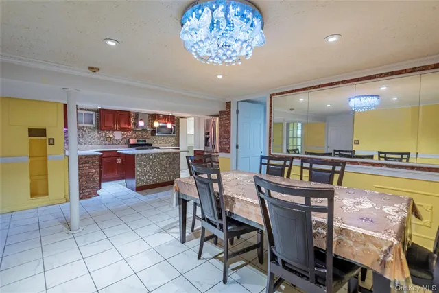 $1,550,000 | 244-19 Grand Central Parkway | Douglaston