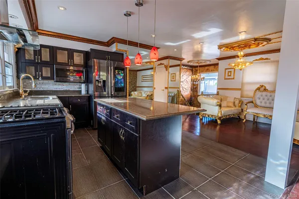 a kitchen with lots of counter top space