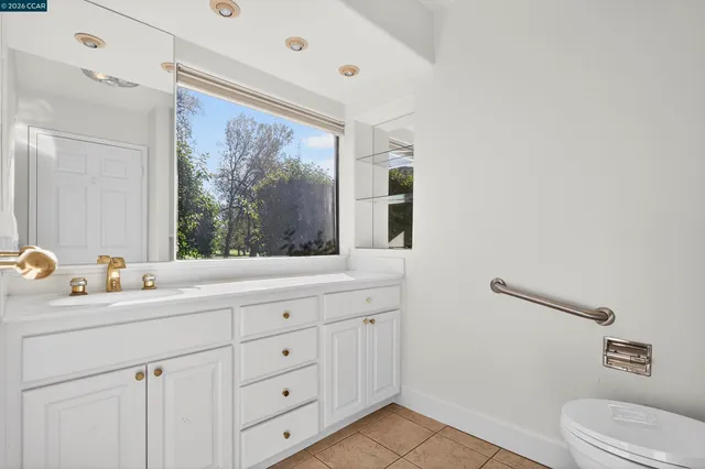 $719,900 | 15 Fairway Place, Fairfield, CA 94534