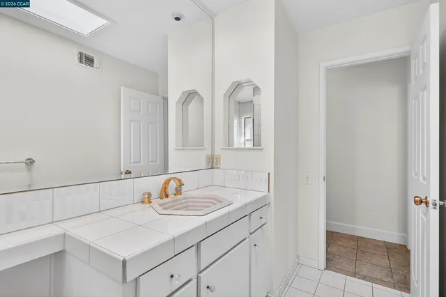 $719,900 | 15 Fairway Place, Fairfield, CA 94534