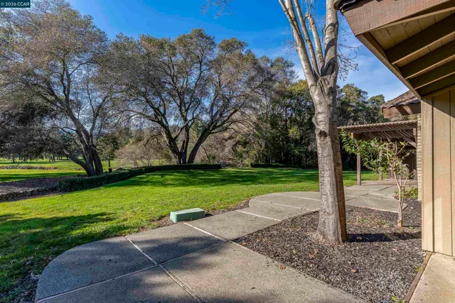 $719,900 | 15 Fairway Place, Fairfield, CA 94534