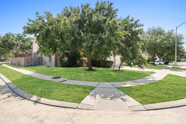 front view of house with a yard