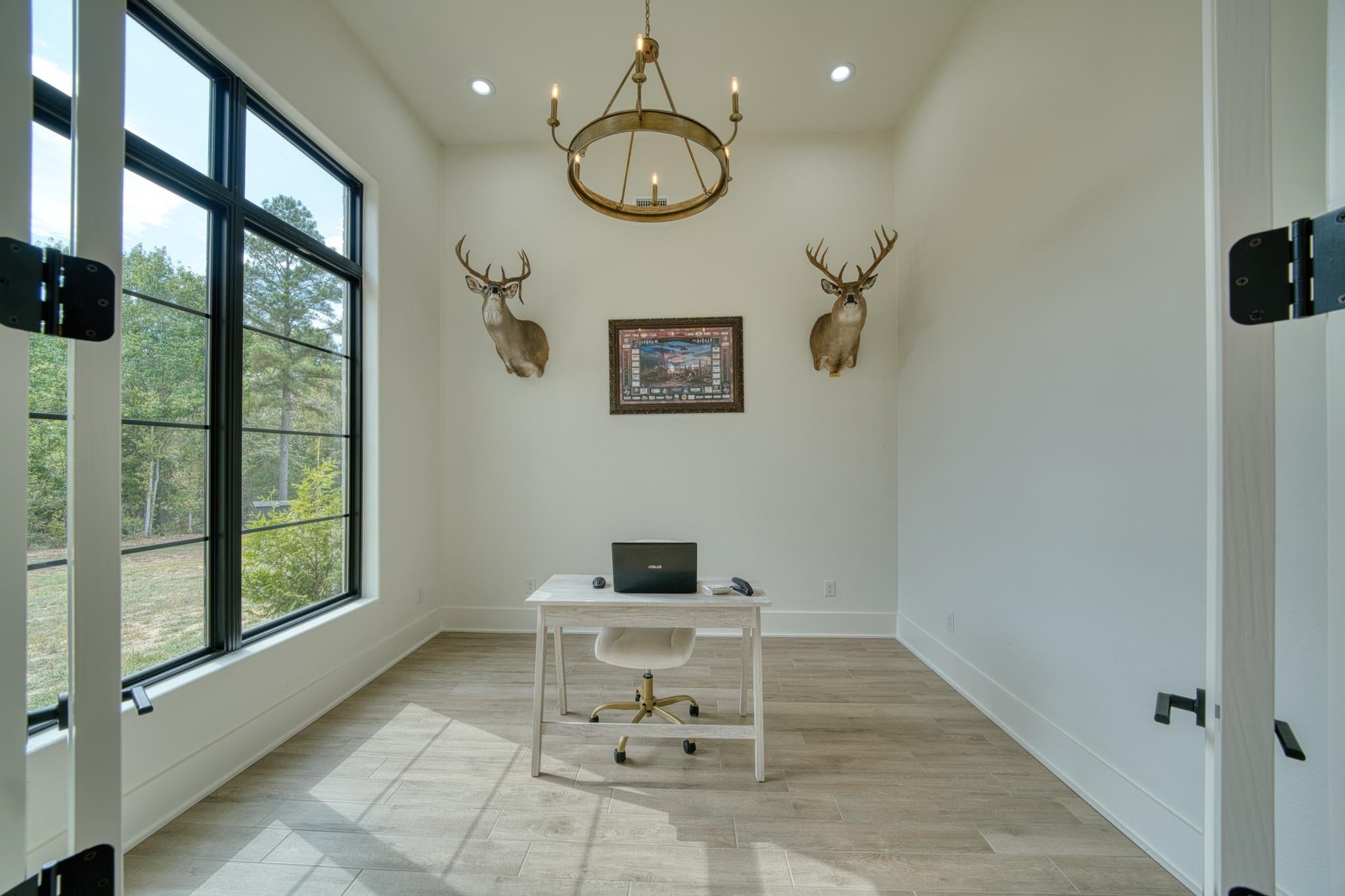 2283 Flamingo Road Gilmer, TX 75645 - Photo 5 of 44 Gallery Image 5