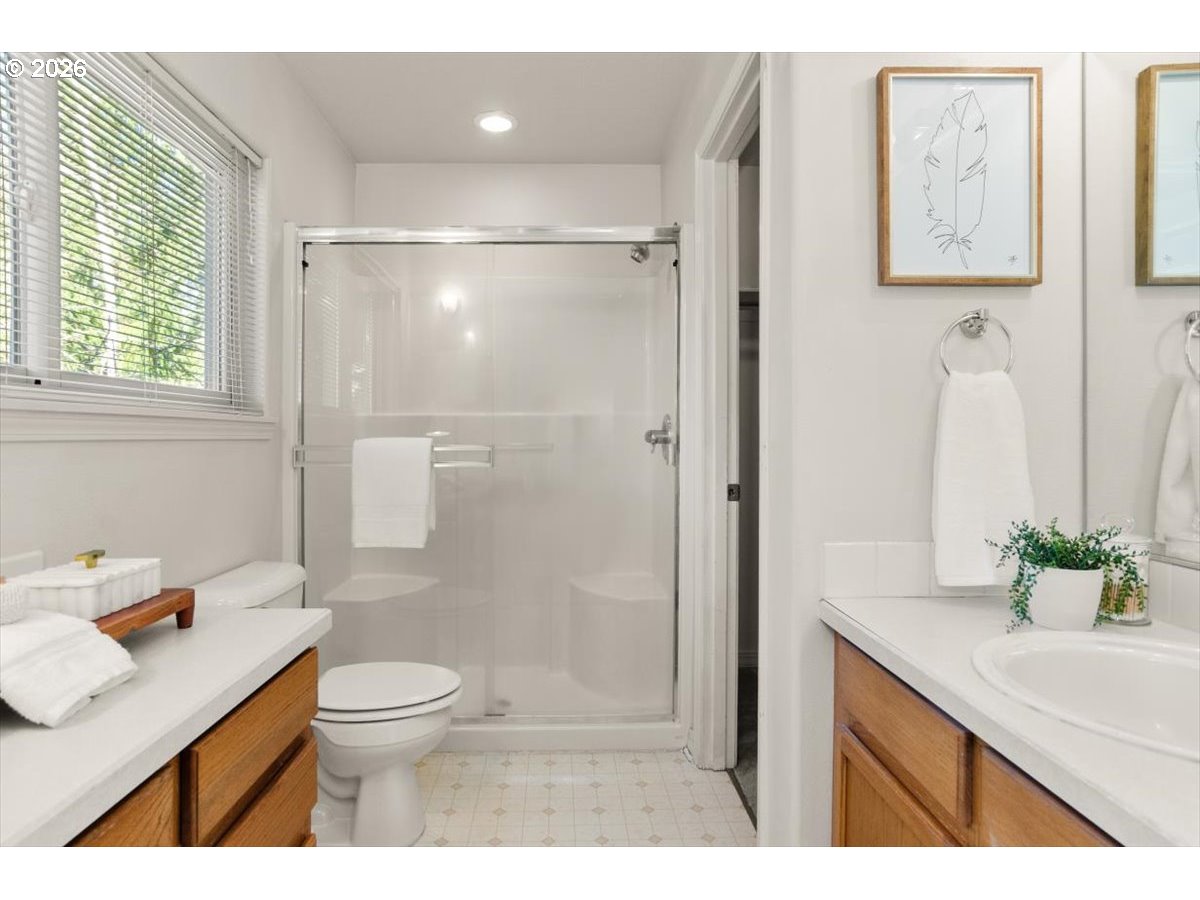 7415 Southwest Neptune Terrace Beaverton, OR 97007 - Photo 24 of 34 En Suite Bathroom