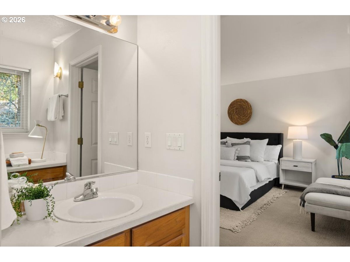 7415 Southwest Neptune Terrace Beaverton, OR 97007 - Photo 26 of 34 En Suite Bathroom