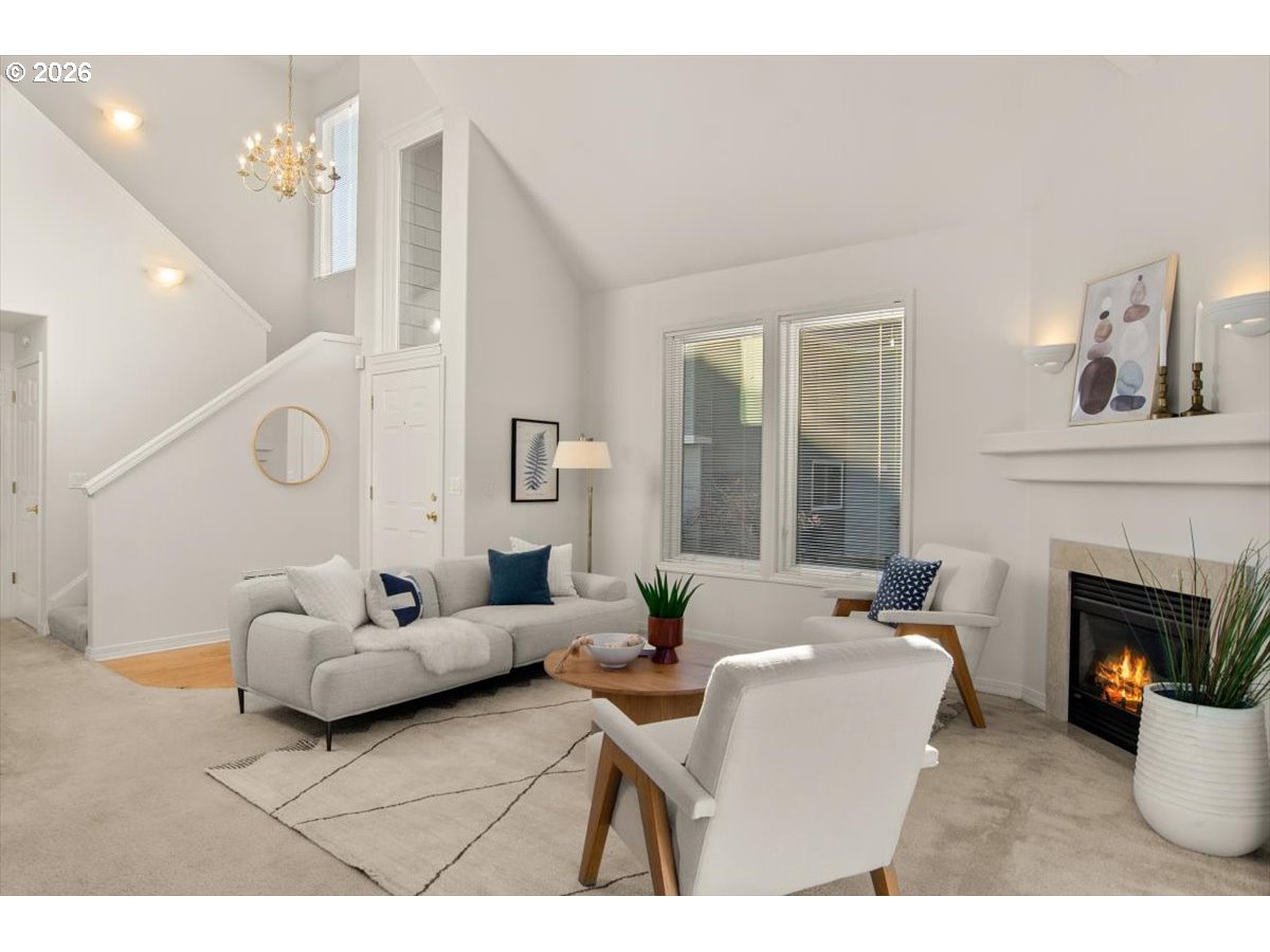 7415 Southwest Neptune Terrace Beaverton, OR 97007 - Photo 6 of 34 Living Room/Entrance