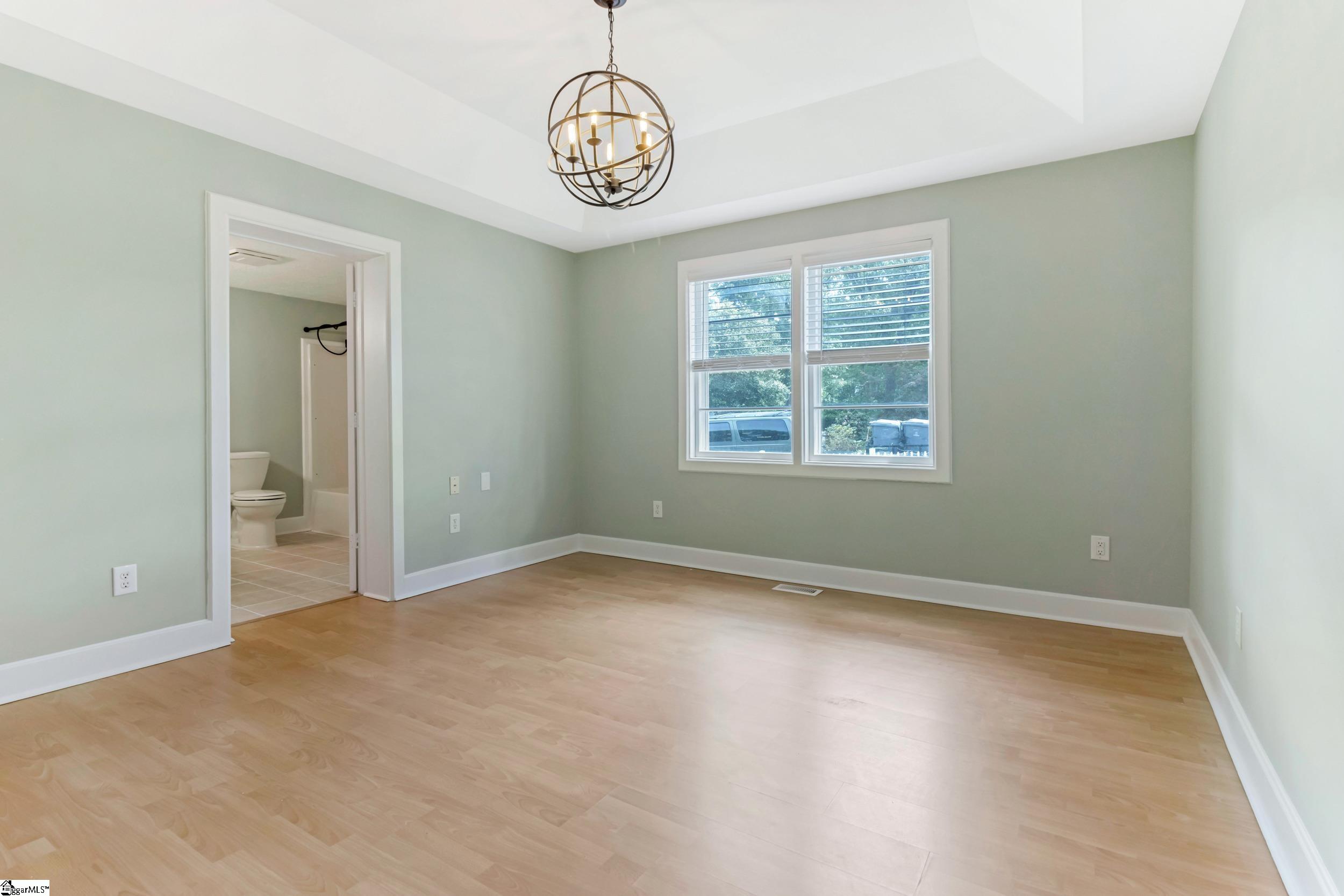 201 South Pliney Circle Simpsonville, SC 29681 - Photo 14 of 35