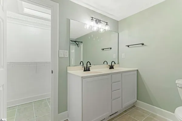 $449,900 | 201 South Pliney Circle, Simpsonville, SC 29681