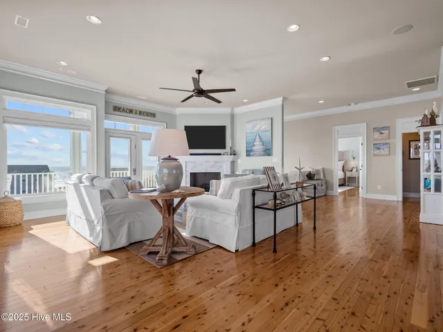 $2,825,000 | 6414 Ocean Drive, Emerald Isle, NC 28594