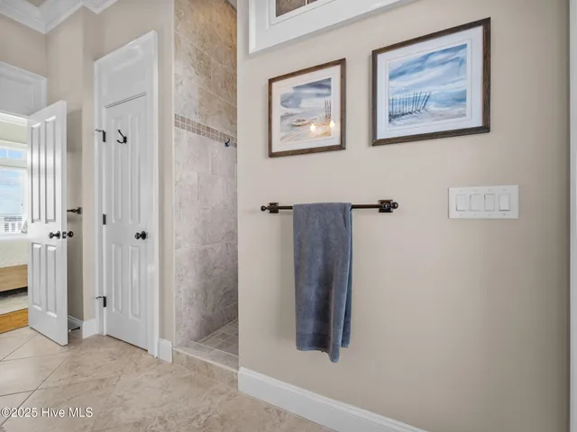 $2,825,000 | 6414 Ocean Drive, Emerald Isle, NC 28594