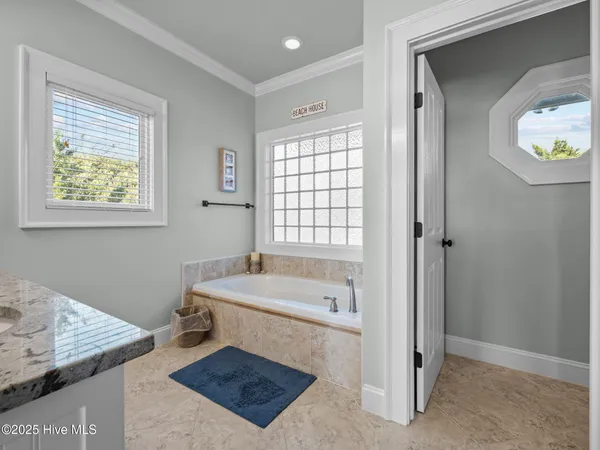 $2,825,000 | 6414 Ocean Drive, Emerald Isle, NC 28594