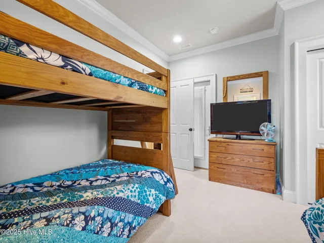 $2,825,000 | 6414 Ocean Drive, Emerald Isle, NC 28594