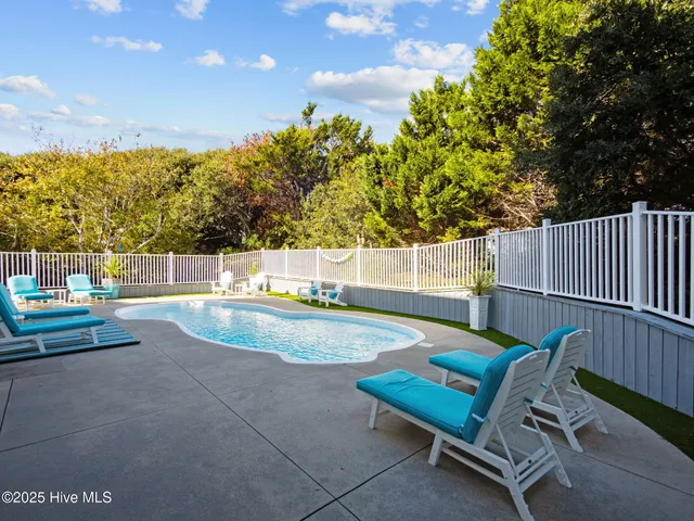 $2,825,000 | 6414 Ocean Drive, Emerald Isle, NC 28594