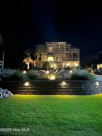 $2,825,000 | 6414 Ocean Drive, Emerald Isle, NC 28594