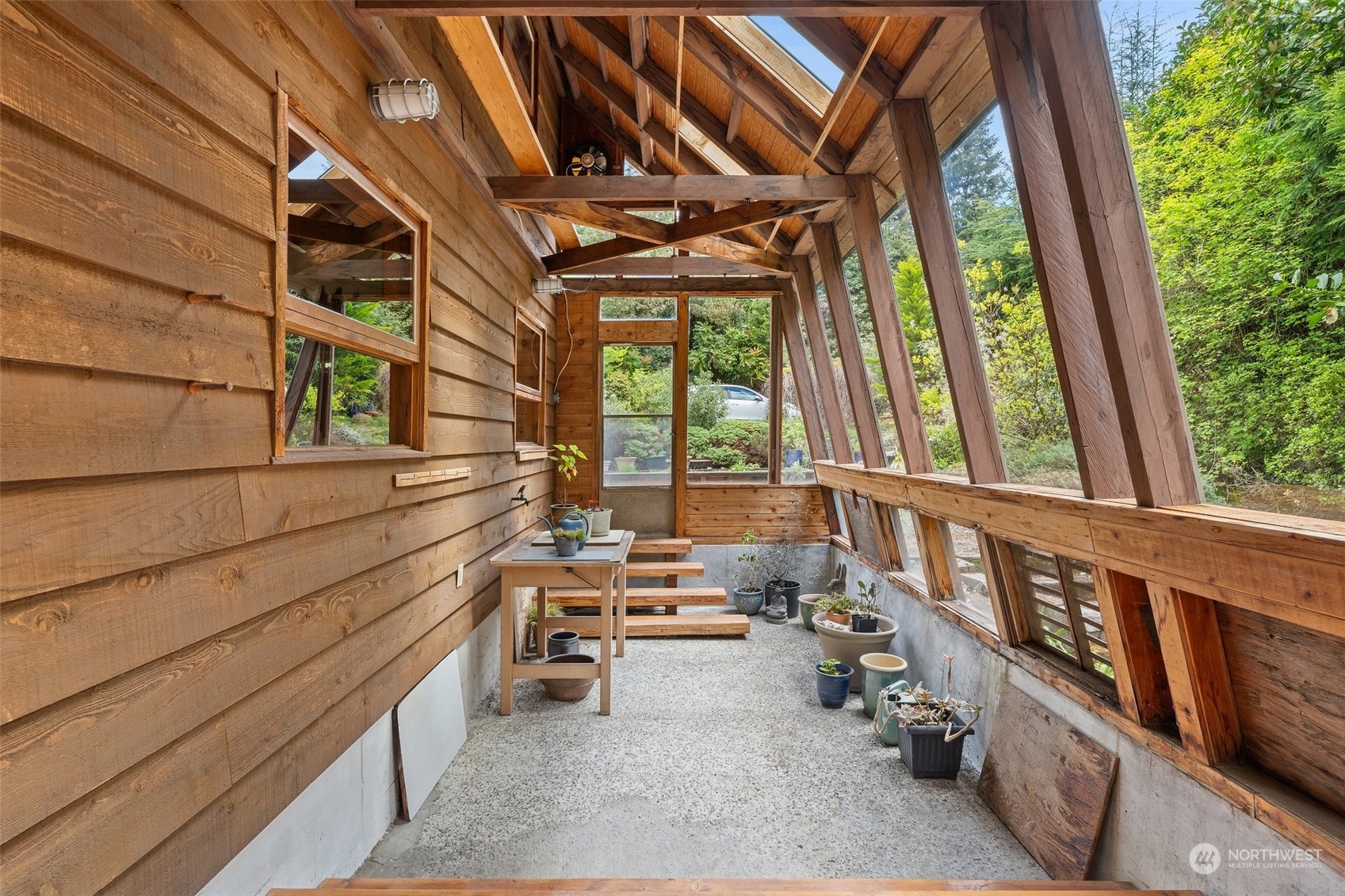 1853 Northeast Rustic Lane Bremerton, WA 98310 - Photo 16 of 40 Gallery Image 16