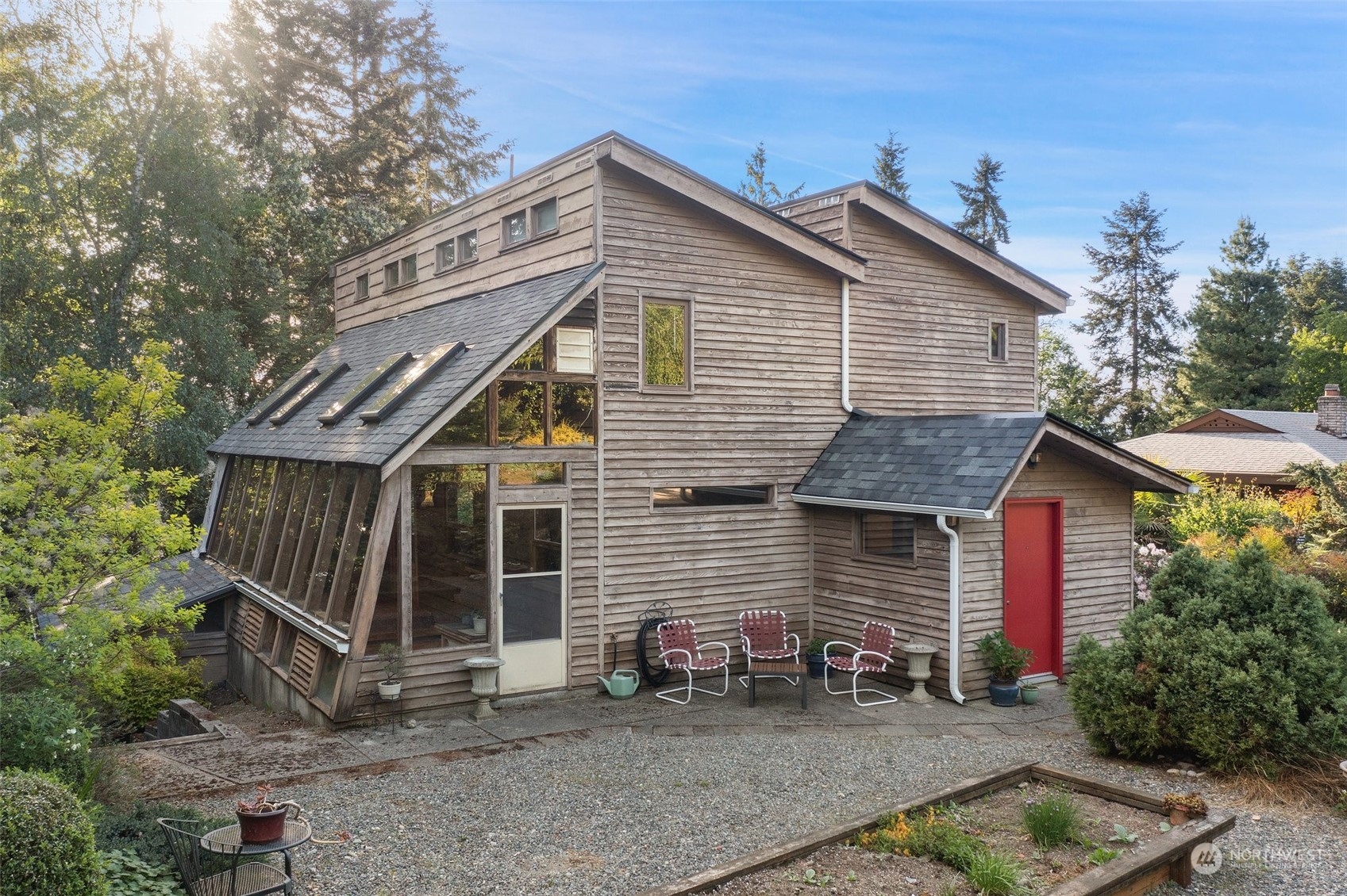 1853 Northeast Rustic Lane Bremerton, WA 98310 - Photo 32 of 40 Gallery Image 32