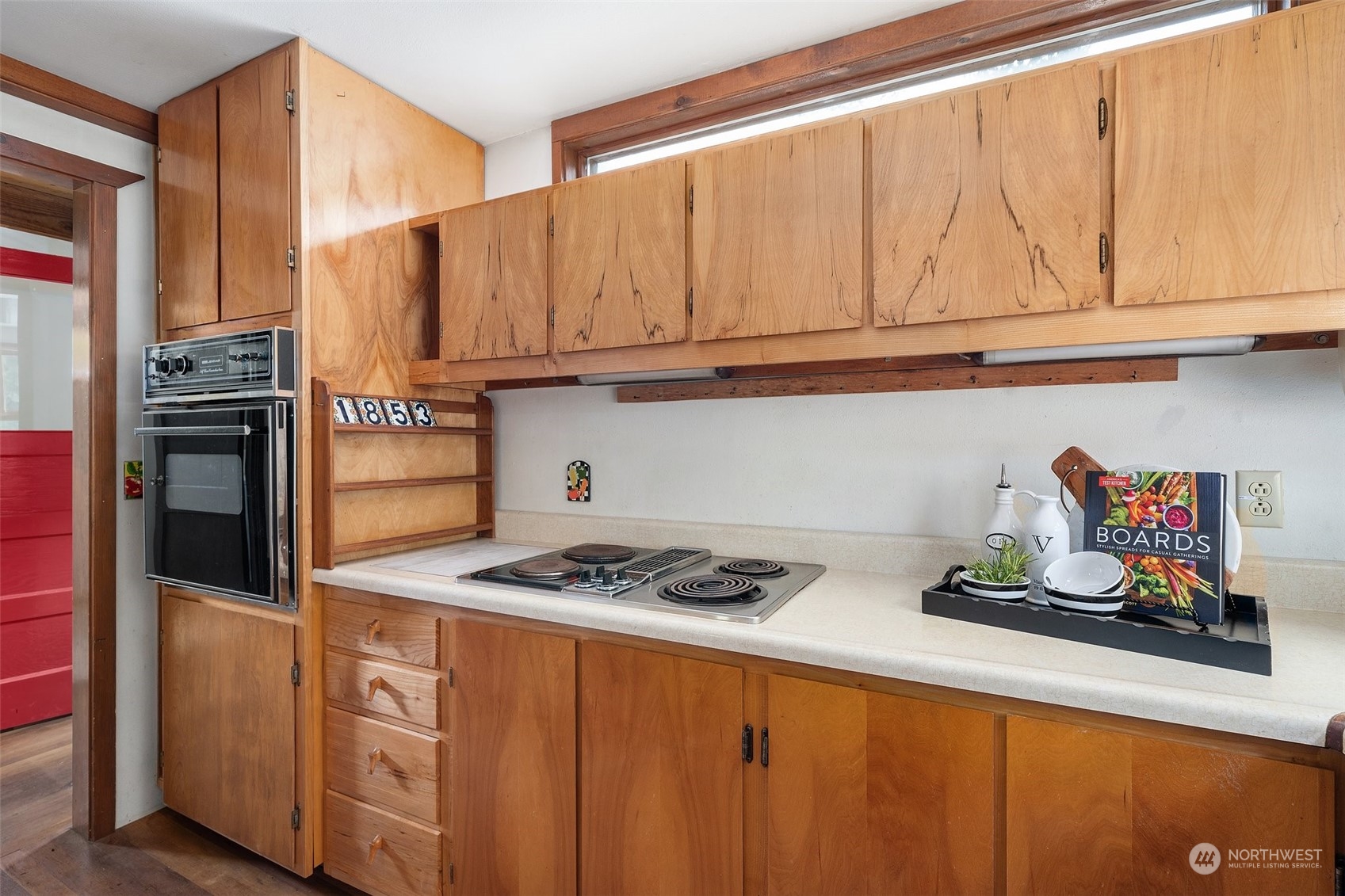 1853 Northeast Rustic Lane Bremerton, WA 98310 - Photo 8 of 40 Gallery Image 8