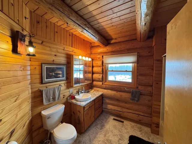 $699,000 | W17810 Eland Road, Wittenberg, WI 54499