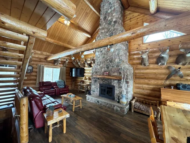 $699,000 | W17810 Eland Road, Wittenberg, WI 54499