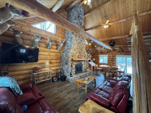 $699,000 | W17810 Eland Road, Wittenberg, WI 54499