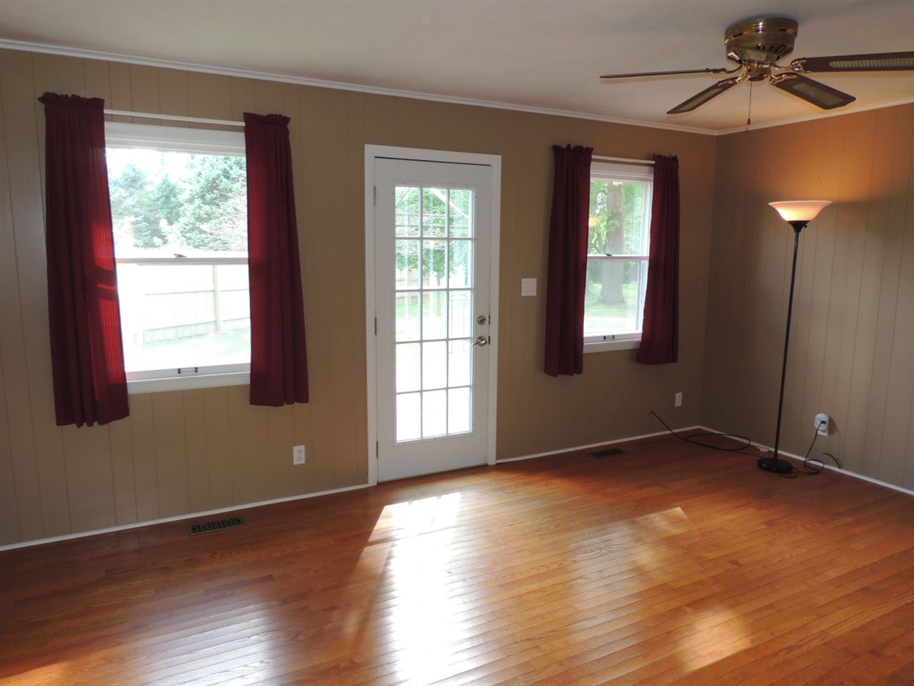 1550 South Williams Road Frankfort, IN 46041 - Photo 5 of 18 Gallery Image 5