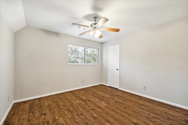 $3,200 | 4 Falling Star Road, The Woodlands, TX 77381