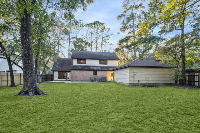 $3,200 | 4 Falling Star Road, The Woodlands, TX 77381