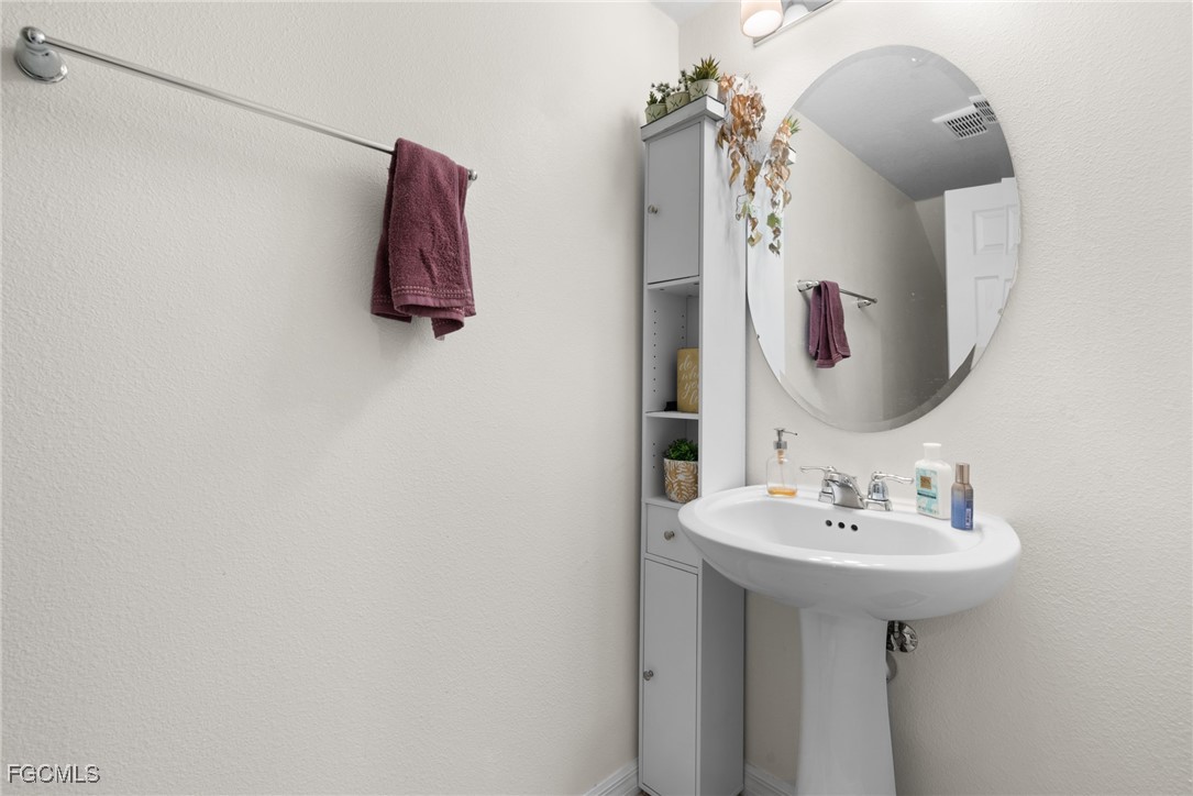 15121 Piping Plover Court, Unit 104 North Fort Myers, FL 33917 - Photo 13 of 32