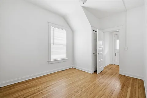$329,000 | 4008 Charlotte Street, Kansas City, MO 64110