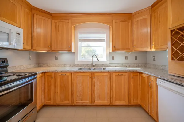 $499,900 | 329 Parkway Lane South, Floyd, VA 24091