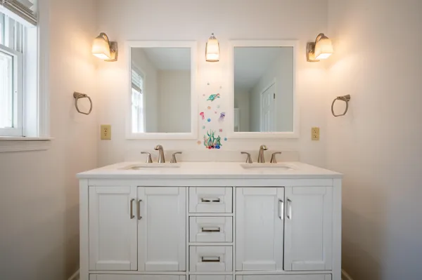 $499,900 | 329 Parkway Lane South, Floyd, VA 24091