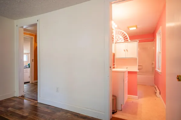 $499,900 | 329 Parkway Lane South, Floyd, VA 24091