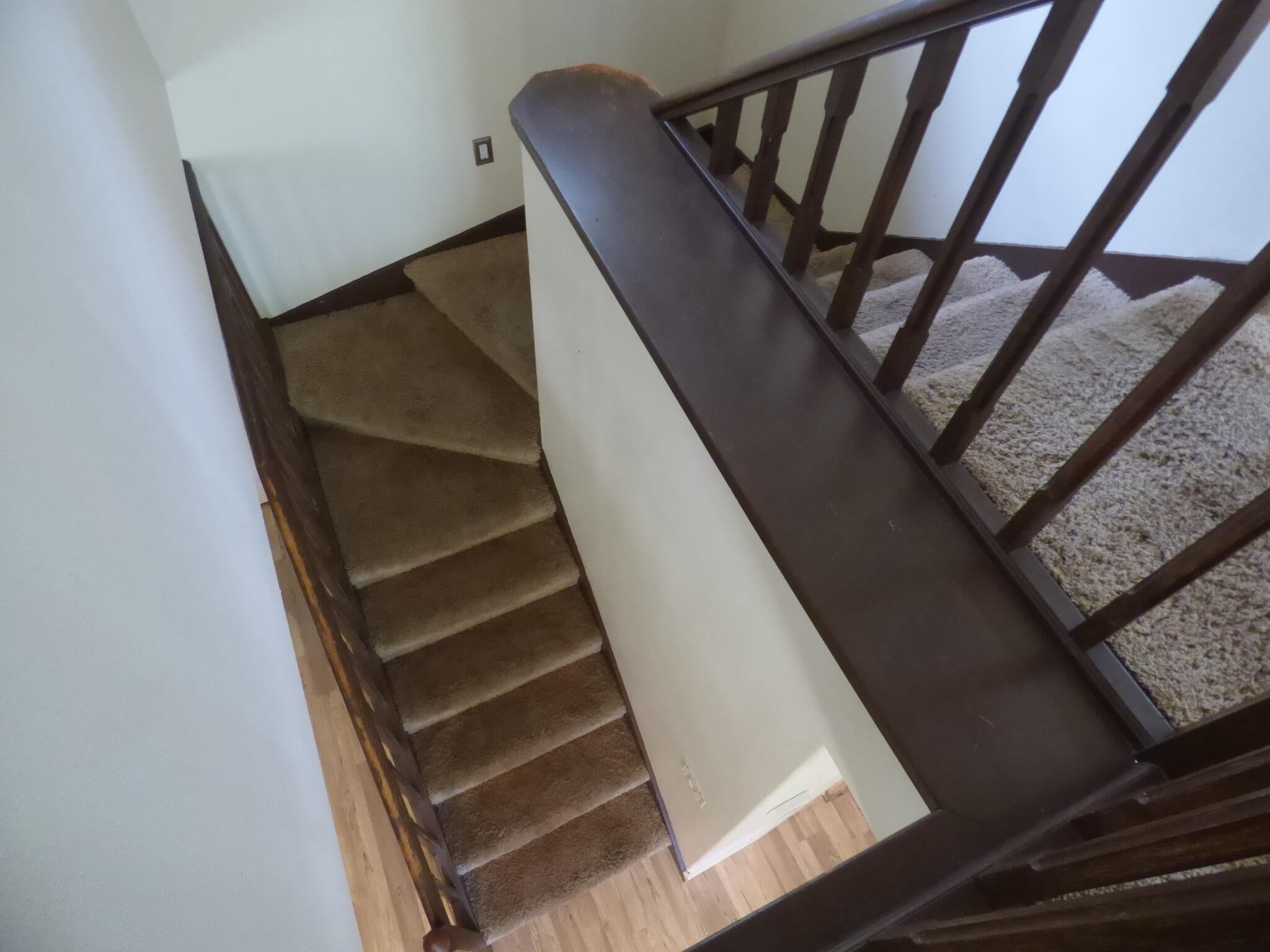 7414 Redthorne Road Rogue River, OR 97537 - Photo 23 of 32 24