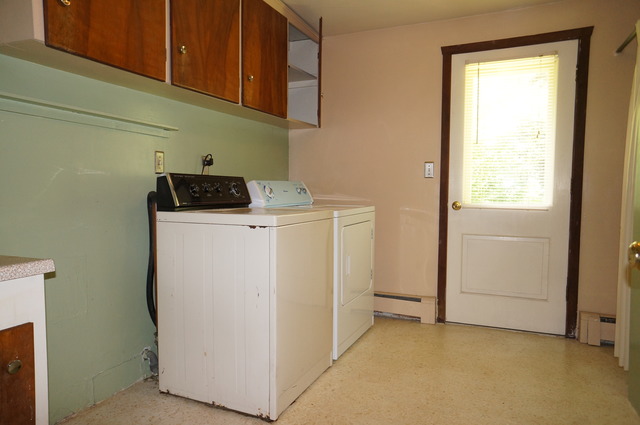 4S943 West County Line Road Big Rock, IL 60511 - Photo 13 of 24 a utility room with dryer and washer