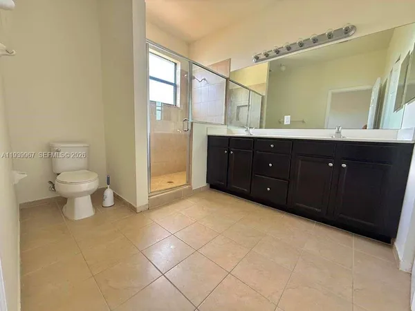 $2,300 | 320 Southeast 37th Terrace, Unit 320, Homestead, FL 33033