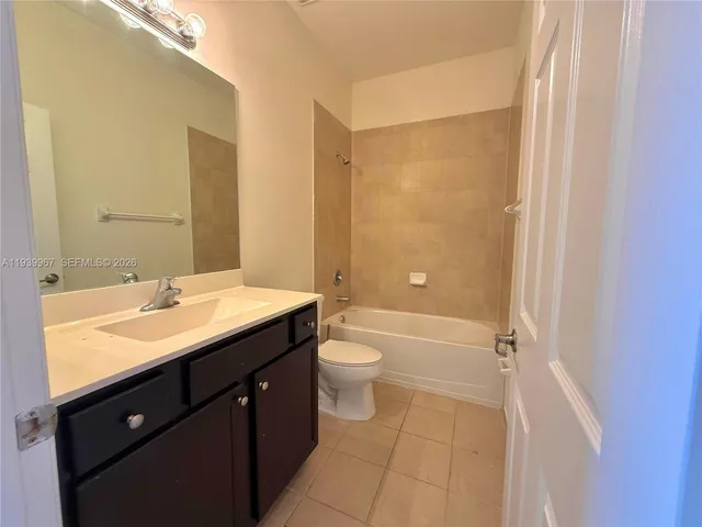$2,475 | 320 Southeast 37th Terrace, Unit 320, Homestead, FL 33033