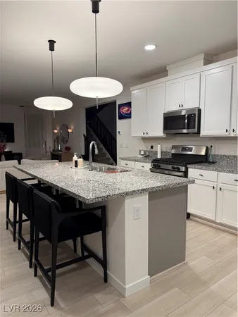 $2,800 | 1125 Chestnut Sparrow Avenue, North Las Vegas, NV 89084