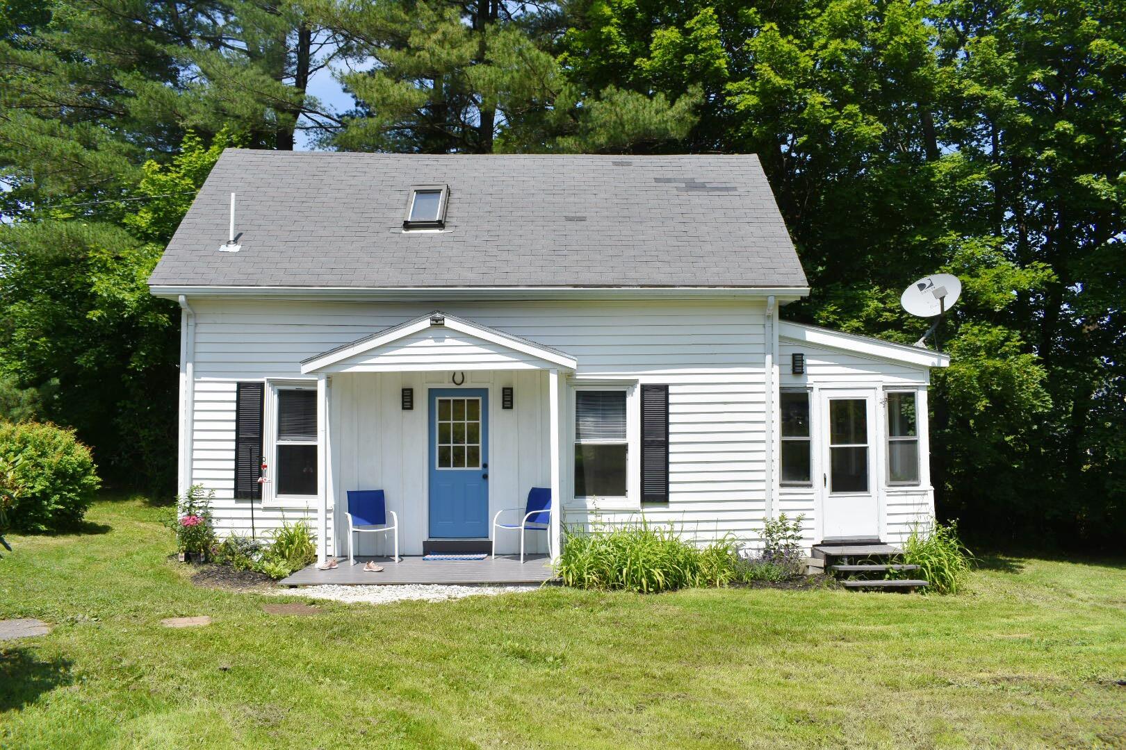 40 Webb Street Portland, ME 04102 - Photo 1 of 21 BF59530E-6CBC-48A1-9A34-9C8EADB84C02