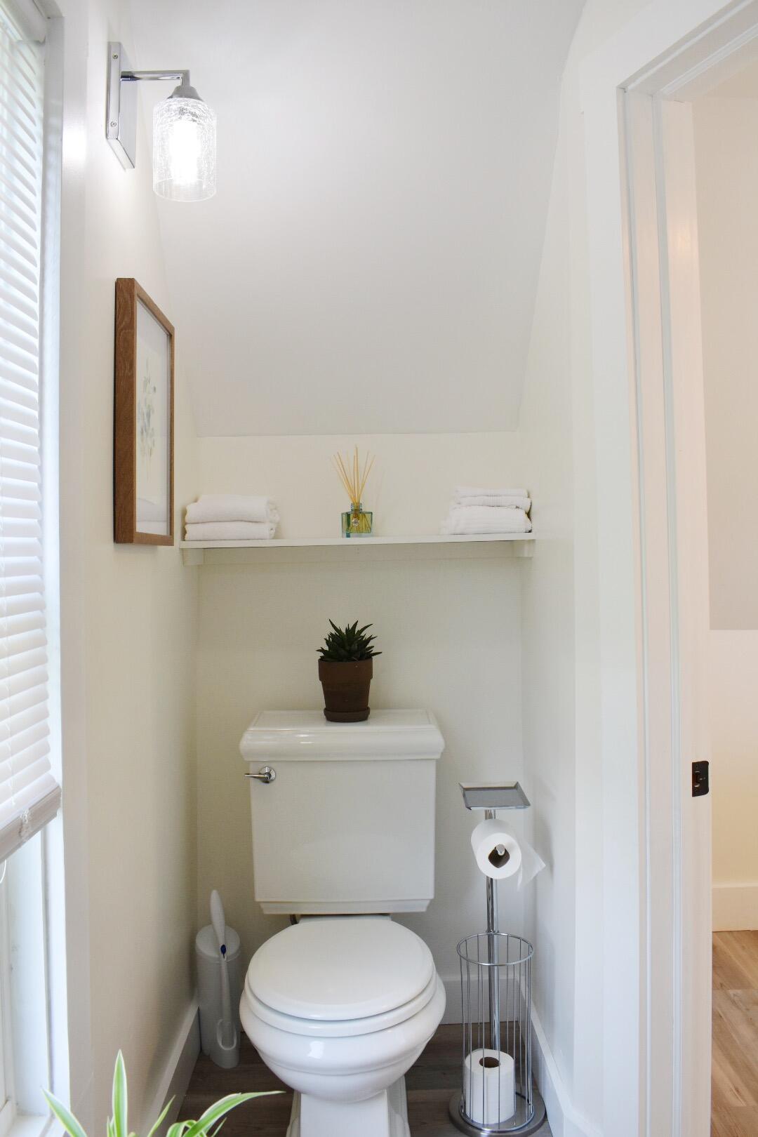 40 Webb Street Portland, ME 04102 - Photo 12 of 21 B418E366-4766-4C7F-85FA-E6496E169BEB