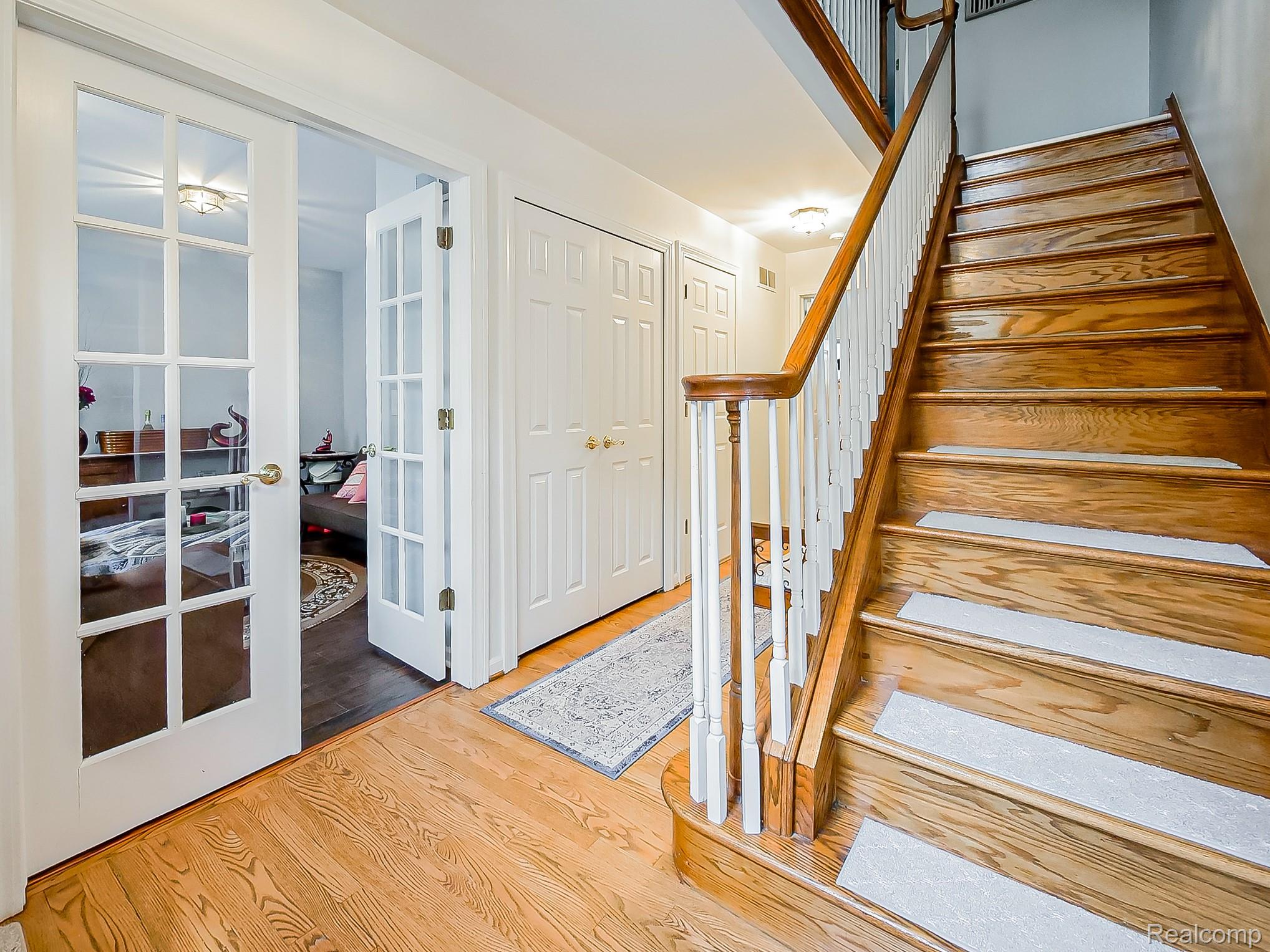 3688 Old Creek Road Rochester, MI 48307 - Photo 4 of 63 Old Creek-1.JPG