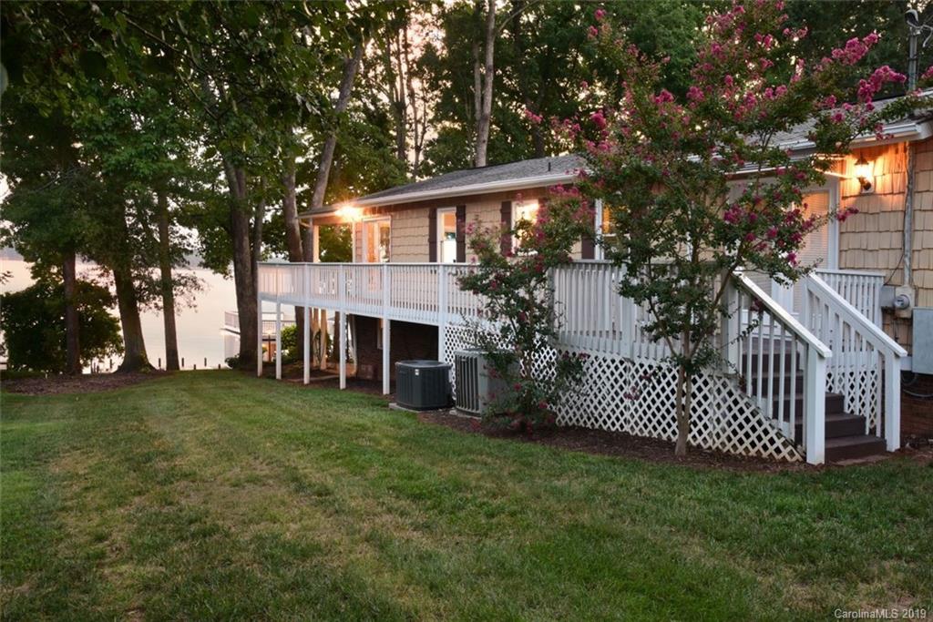 108 Peninsula Road Mount Gilead, NC 27306 - Photo 7 of 48 Gallery Image 7
