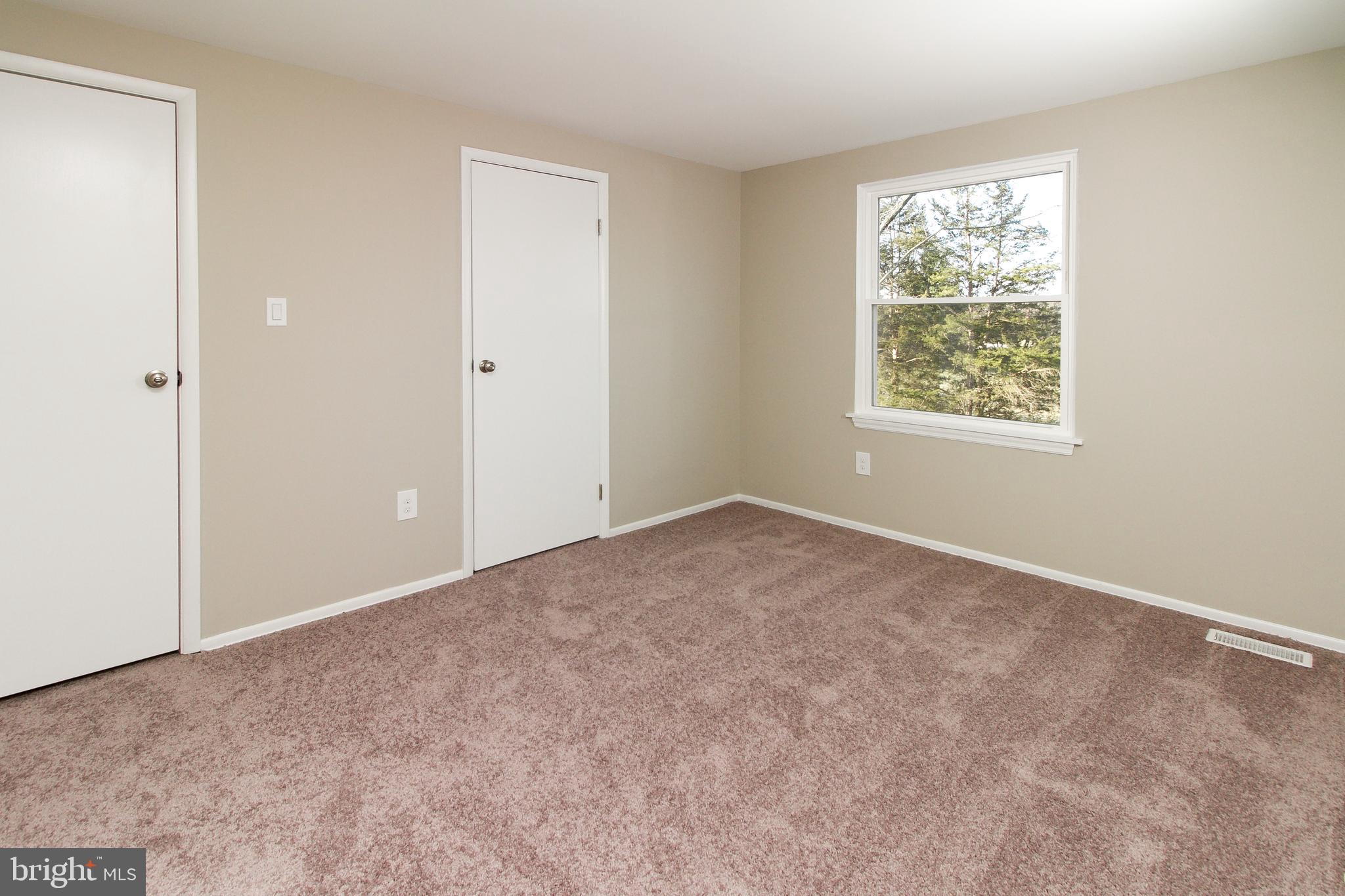 17629 Collier Circle Poolesville, MD 20837 - Photo 22 of 43 Gallery Image 22