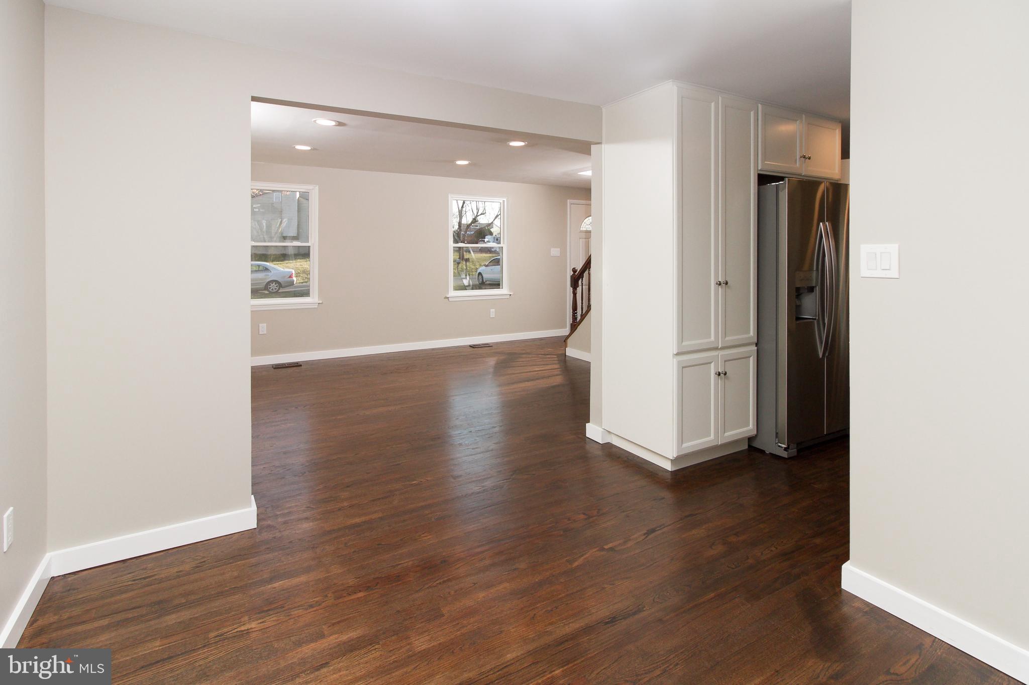 17629 Collier Circle Poolesville, MD 20837 - Photo 10 of 43 Gallery Image 10