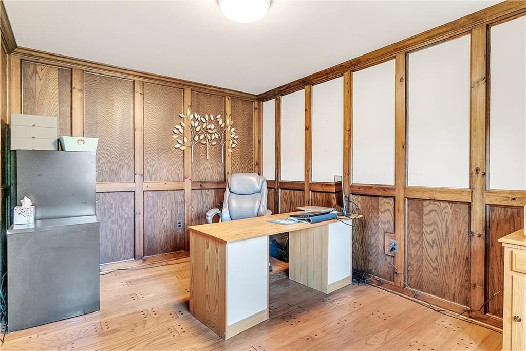 201 Constance Drive McKees Rocks, PA 15136 - Photo 13 of 25 Gallery Image 13