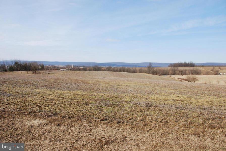 30 Williams Road, Unit 6 Myerstown, PA 17067 - Photo 4 of 8 Gallery Image 4
