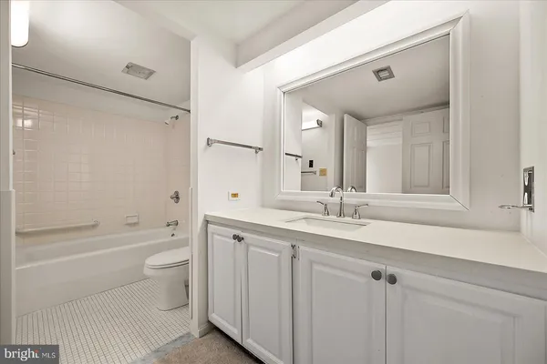 $289,000 | 227 Canal Park Drive, Unit 301, Salisbury, MD 21804