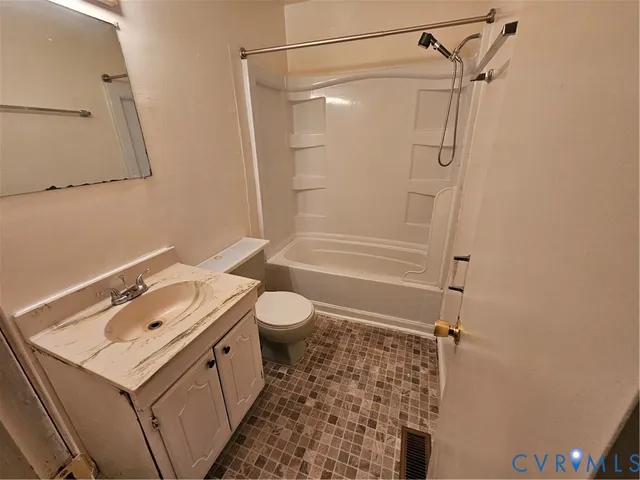 $1,150 | 231 Knightsmanor Court, Richmond, VA 23227