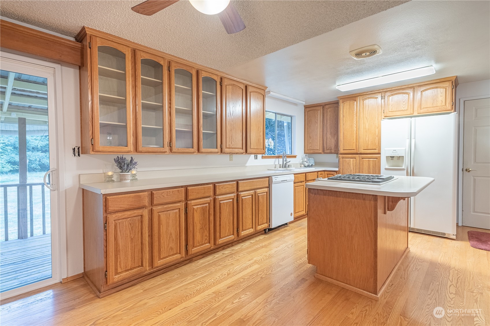 2907 North Slater Road Oak Harbor, WA 98277 - Photo 9 of 36 Gallery Image 9