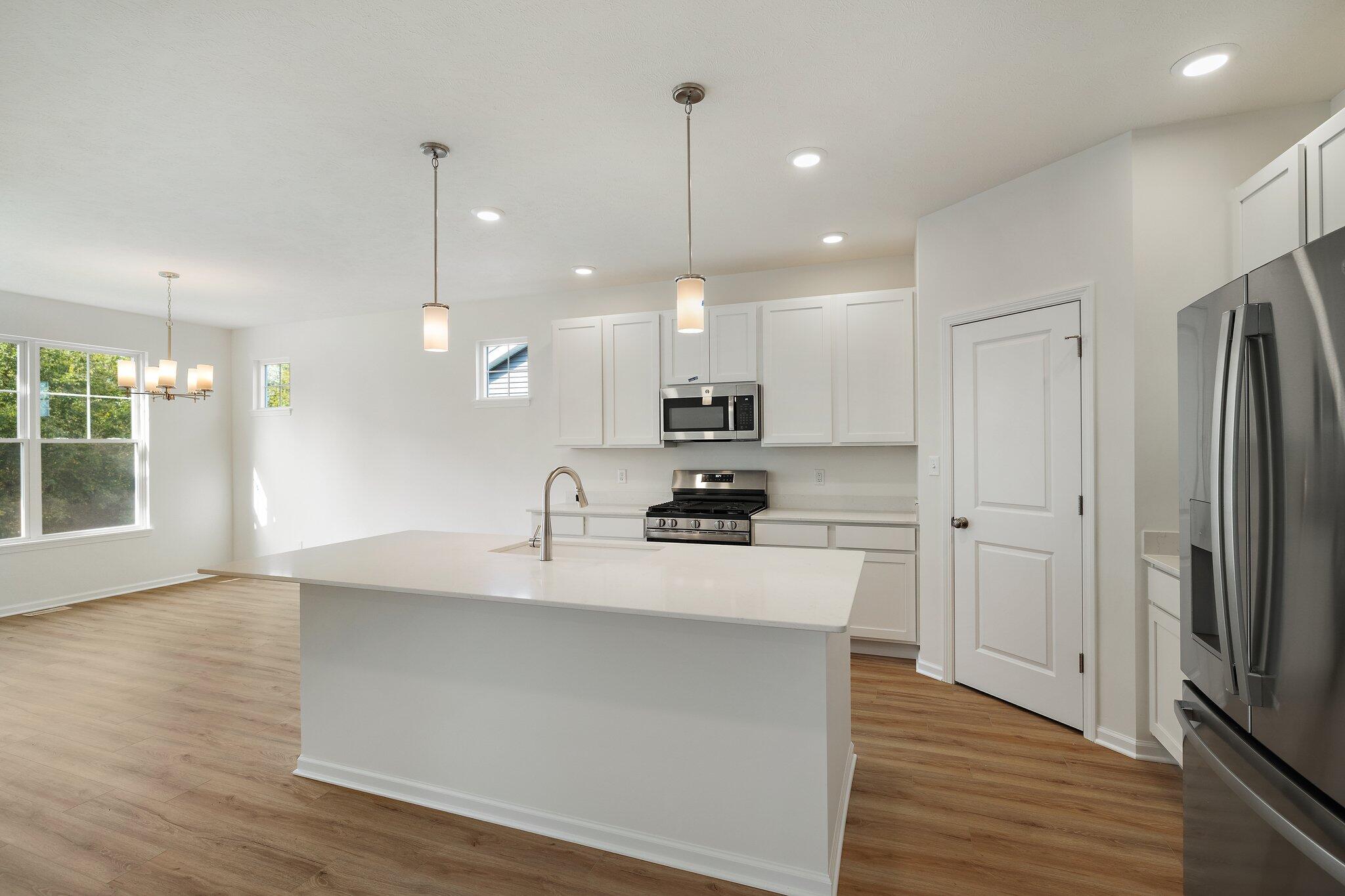 4153 Riverwood Road Valparaiso, IN 46385 - Photo 14 of 26 2048x1365
